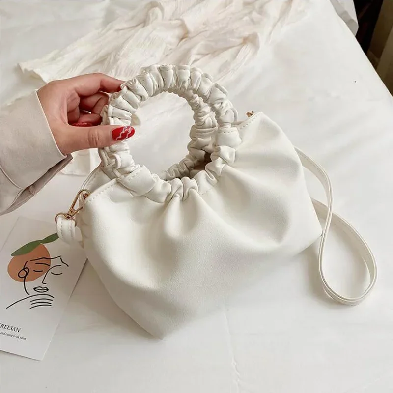 여성용 소형 핸드백 Pleated Handle 숄더 백 - Key Holder Leather Pouch 리뷰 및 가격