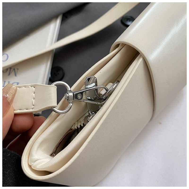 프랑스 프리미엄 언더암 백 트렌드 라이트 럭셔리 신상  - Luxury Bags Level 리뷰 및 가격
