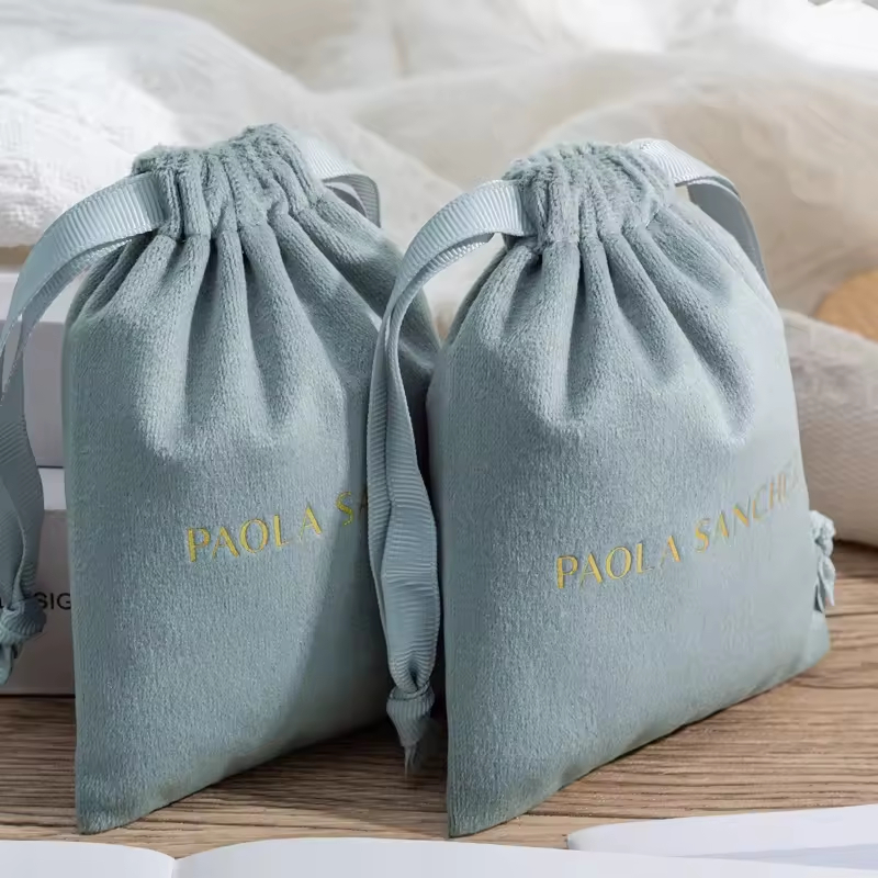 맞춤형 로고 인쇄 고급 벨벳 더스트 파우치 향수 선물용 - Luxury Bags For School 리뷰 및 가격